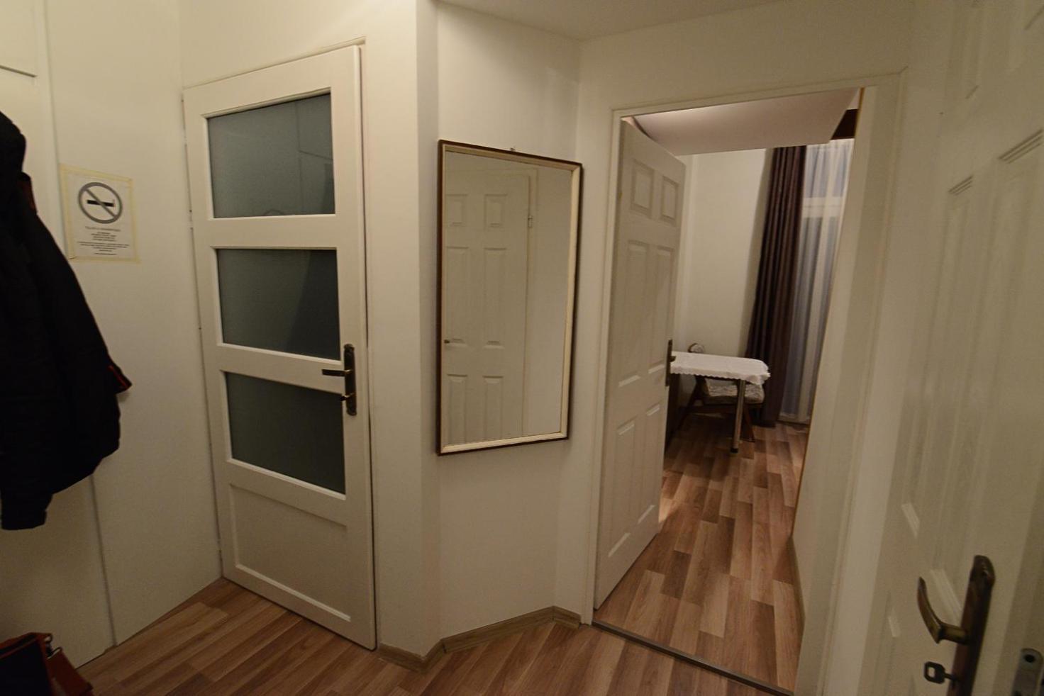 Centrum Apartman ペーチ エクステリア 写真