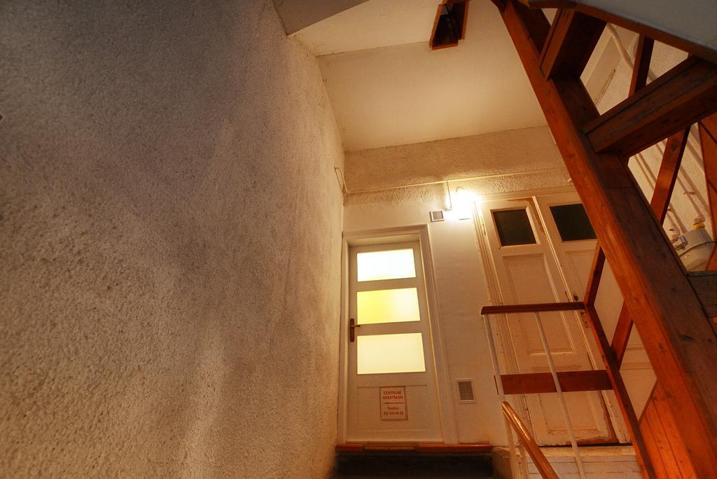 Centrum Apartman ペーチ エクステリア 写真