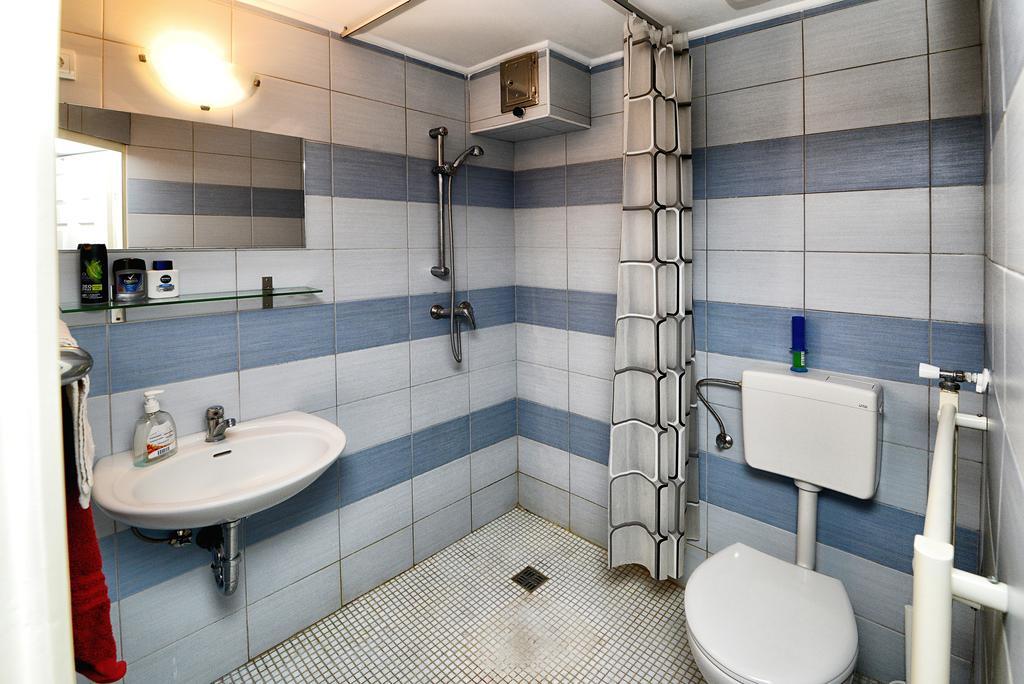 Centrum Apartman ペーチ エクステリア 写真