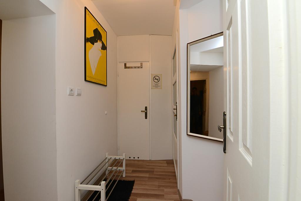 Centrum Apartman ペーチ エクステリア 写真